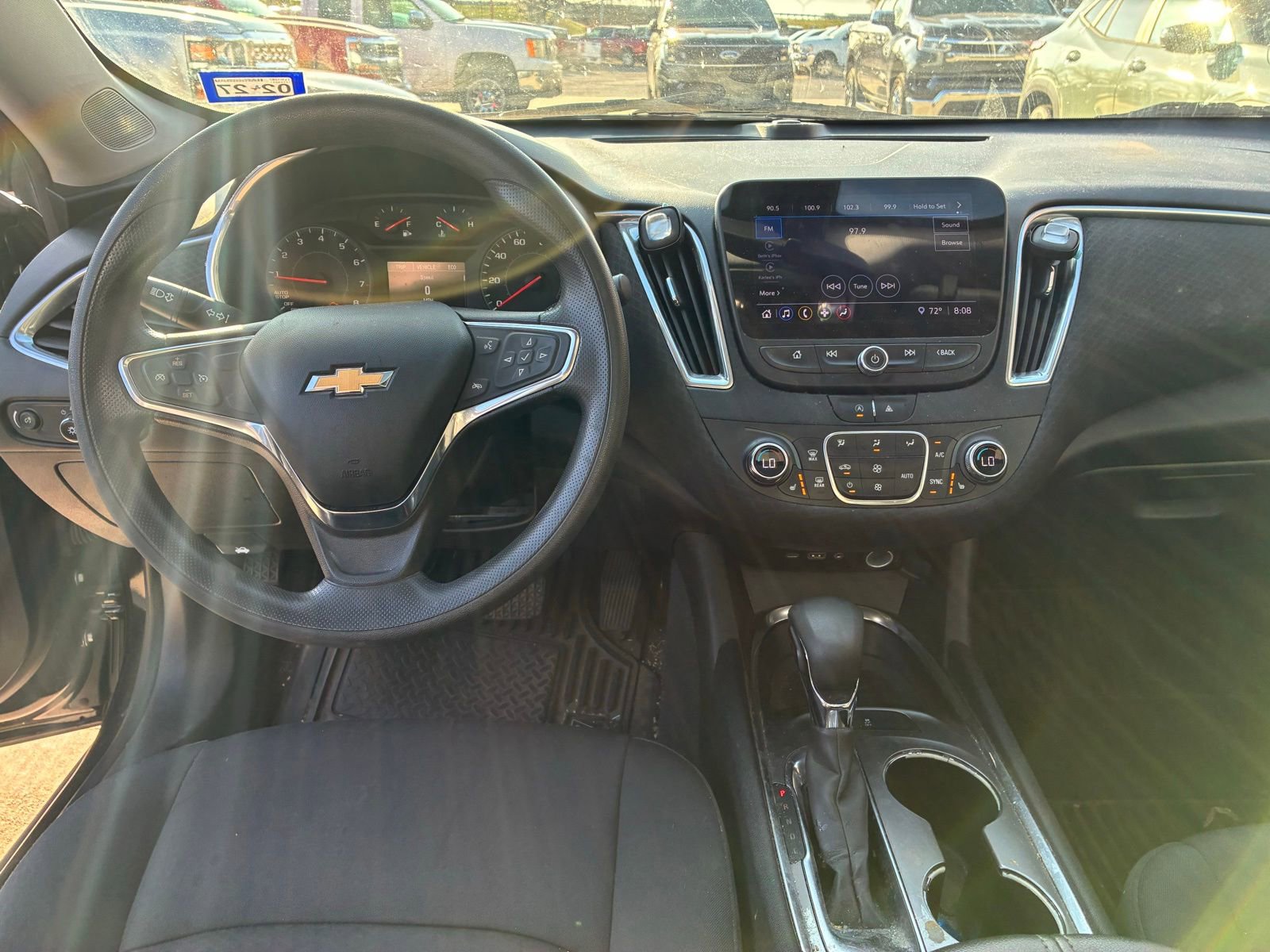 Used 2021 Chevrolet Malibu LT image 4