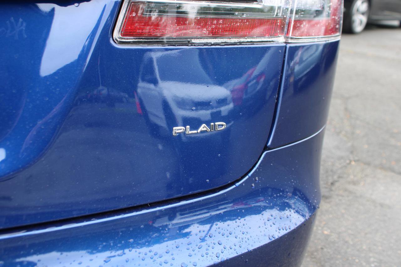 Used 2021 Tesla Model S Plaid image 7