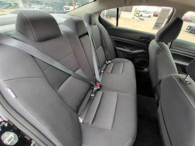 Used 2025 Nissan Altima 2.5 SV FWD image 29