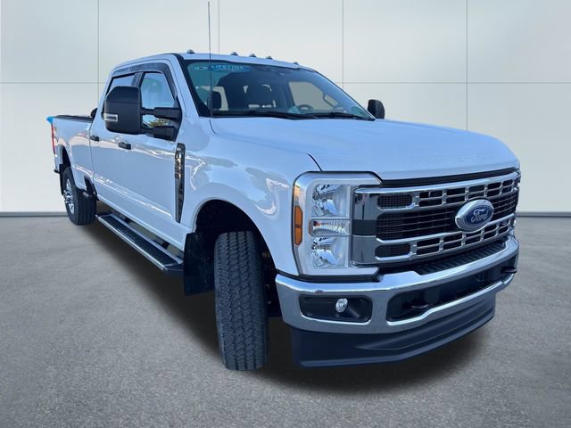 Used 2024 Ford F350 XLT AWD/4WD image 5