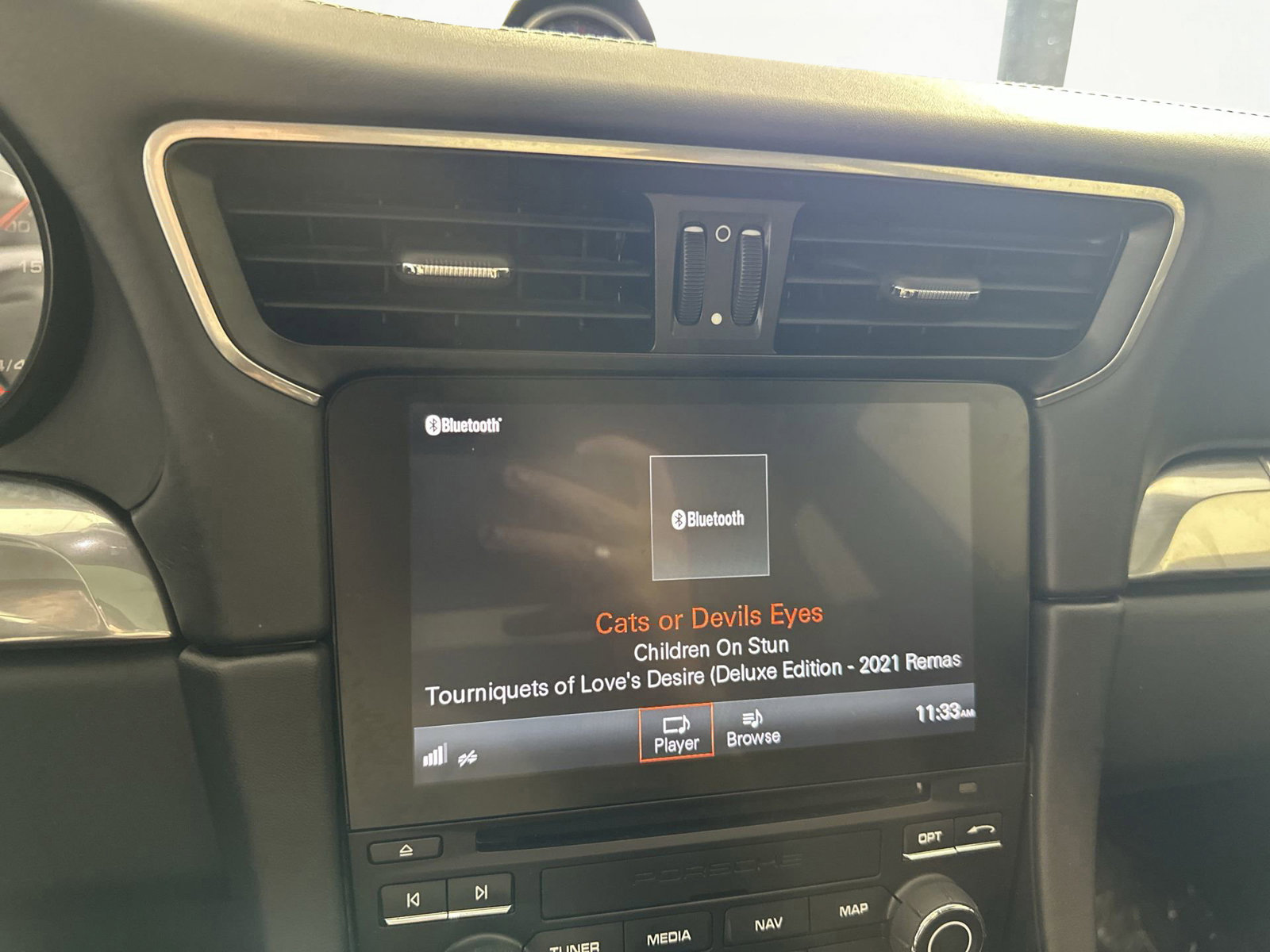 Used 2018 Porsche 911 Turbo image 18