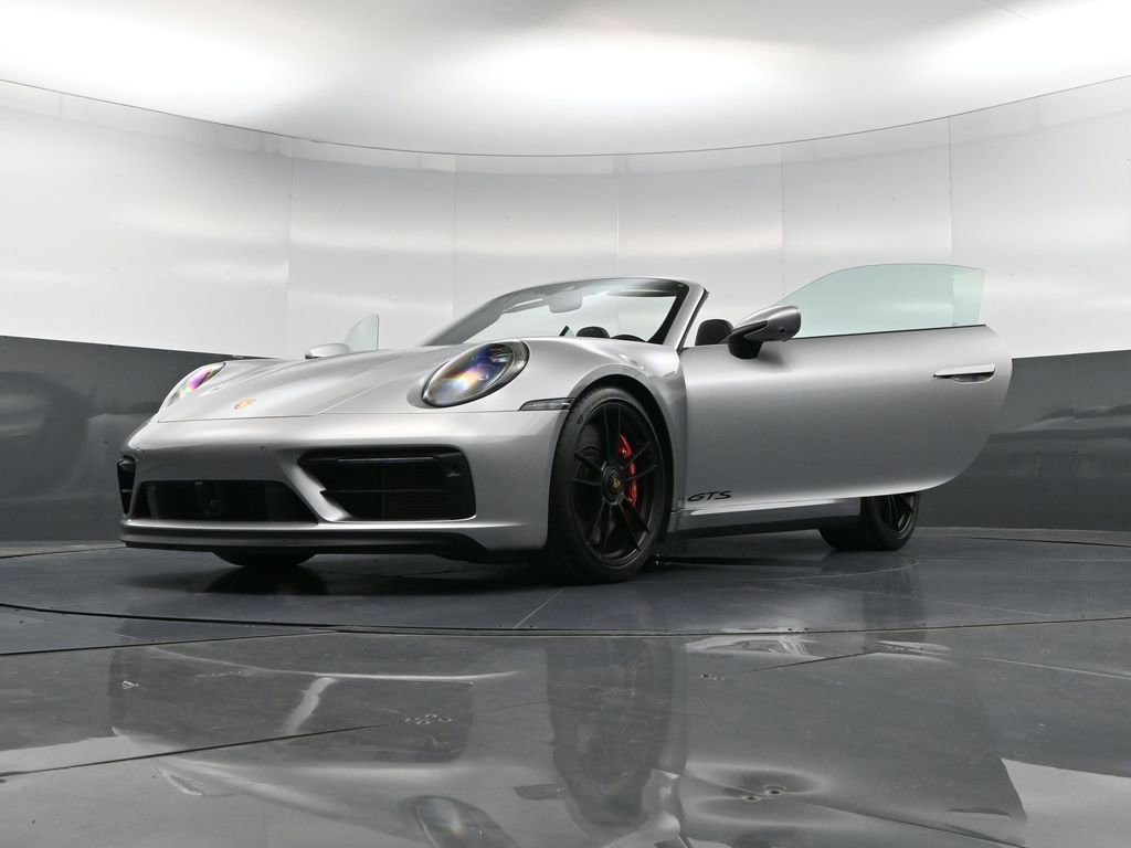 Certified 2024 Porsche 911 Carrera GTS image 39