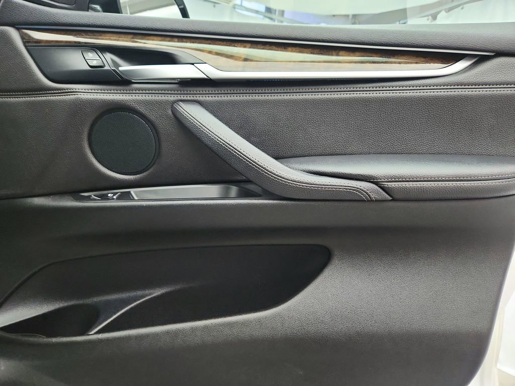 Used 2018 BMW X5 xDrive35i image 28