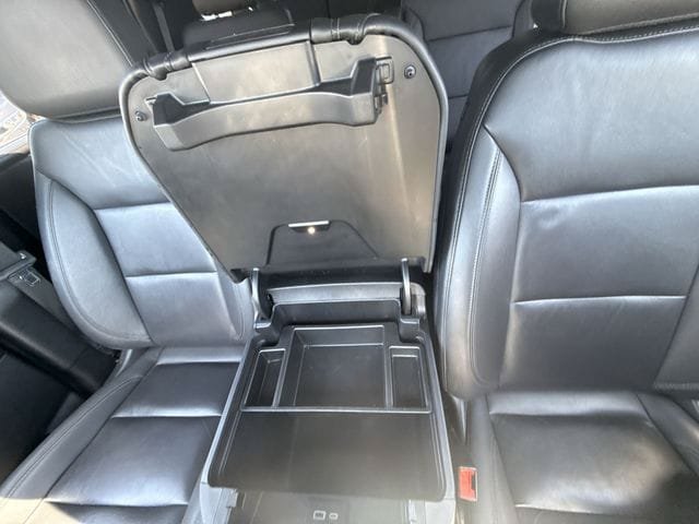 Used 2024 Chevrolet Tahoe LT RWD image 20
