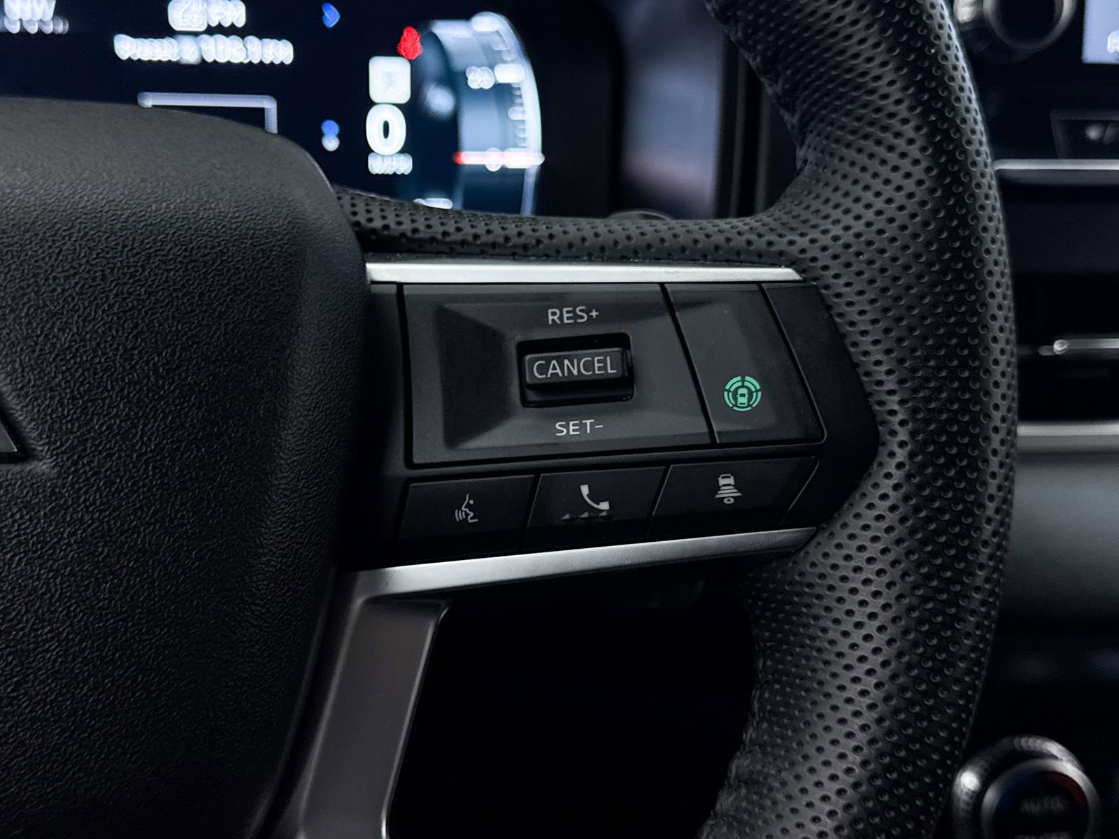 Used 2023 Mitsubishi Outlander SEL image 37