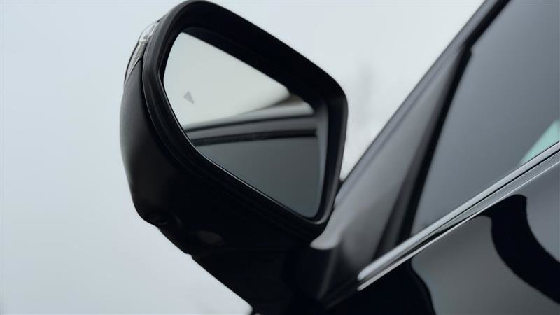 Used 2023 Mercedes-Benz GLS 450 4MATIC w/ AMG Line Exterior image 38