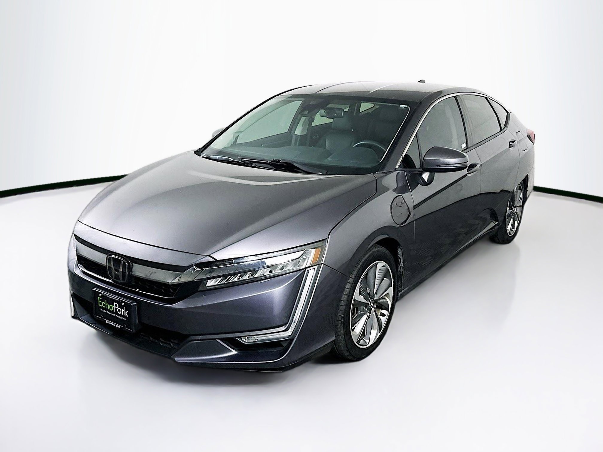 Used 2018 Honda Clarity Plug-In Hybrid image 3