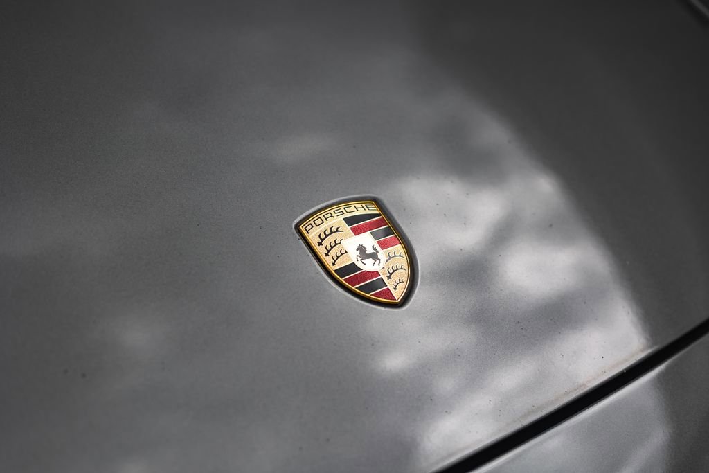 Used 2016 Porsche Cayenne GTS AWD/4WD image 5