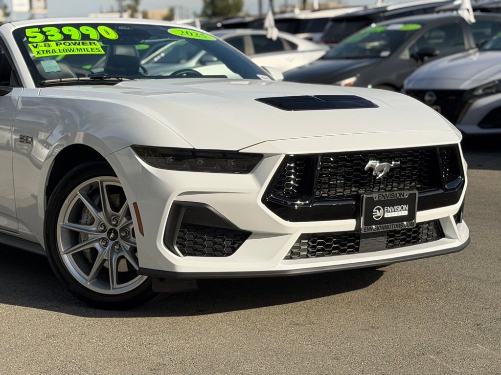 Certified 2025 Ford Mustang GT Premium image 3