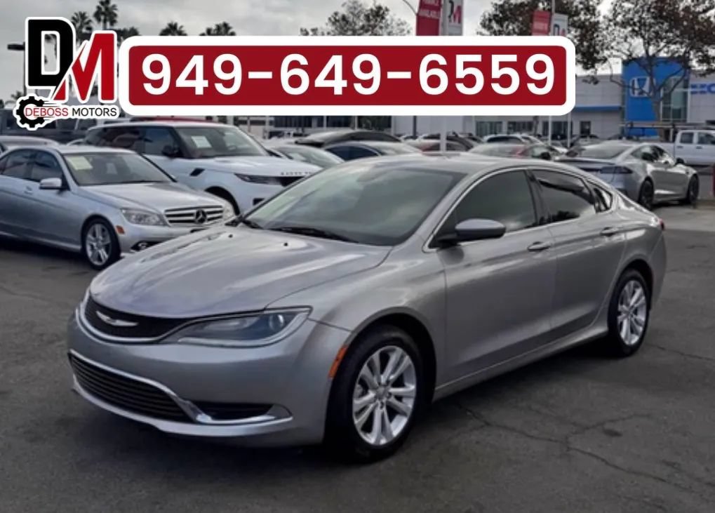 Used 2015 Chrysler 200 Limited w/ Convenience Group FWD image 1