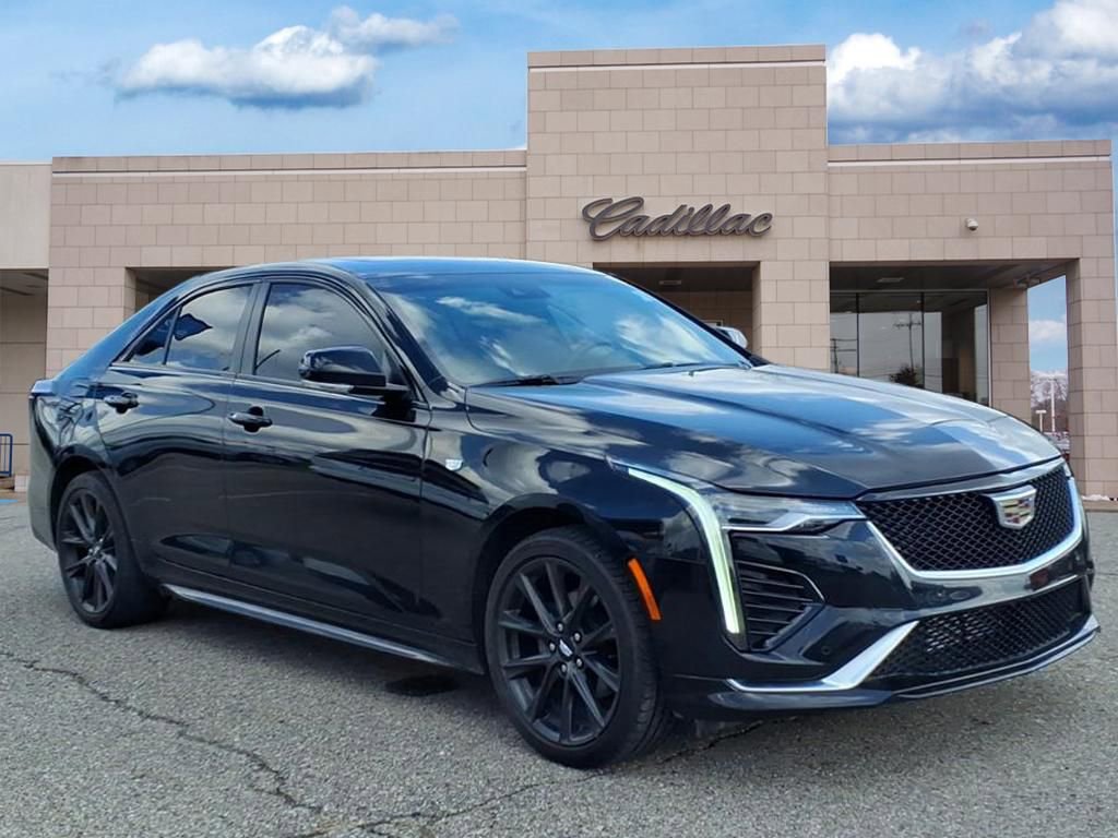 Used 2023 Cadillac CT4 Sport image 3