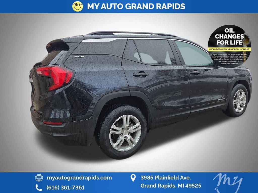 Used 2021 GMC Terrain SLE w/ Driver Convenience Package image 7