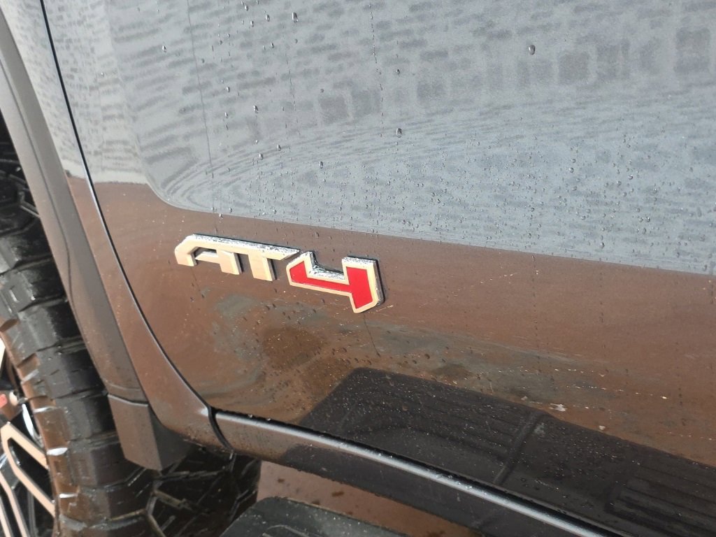 Used 2020 GMC Sierra 1500 AT4 w/ AT4 Premium Package image 21