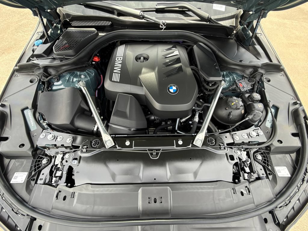 New 2026 BMW 530i w/ Premium Package RWD image 8