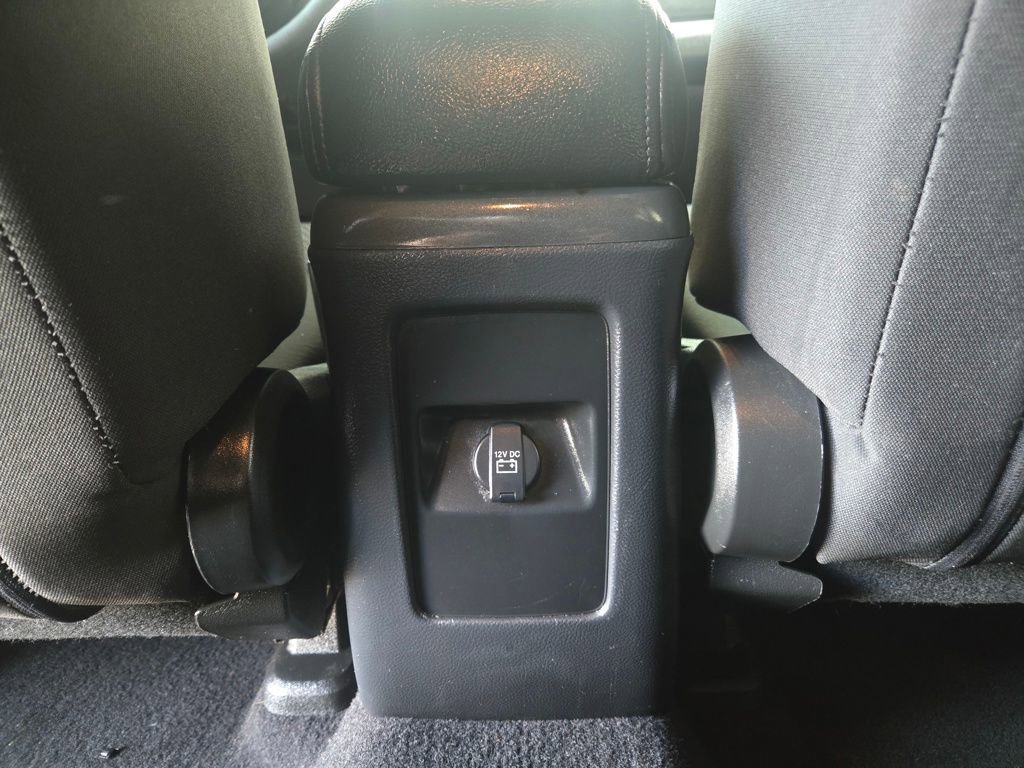 Used 2018 Dodge Journey SXT image 33