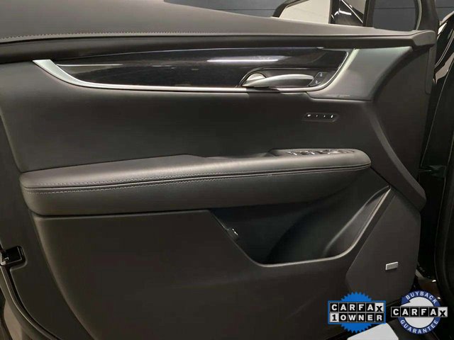 Used 2025 Cadillac XT5 Premium Luxury image 14