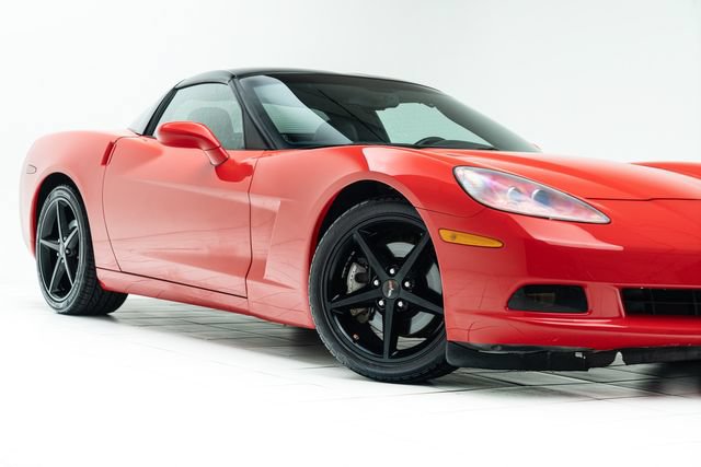 Used 2013 Chevrolet Corvette Coupe w/ Battery Protection Package RWD image 3