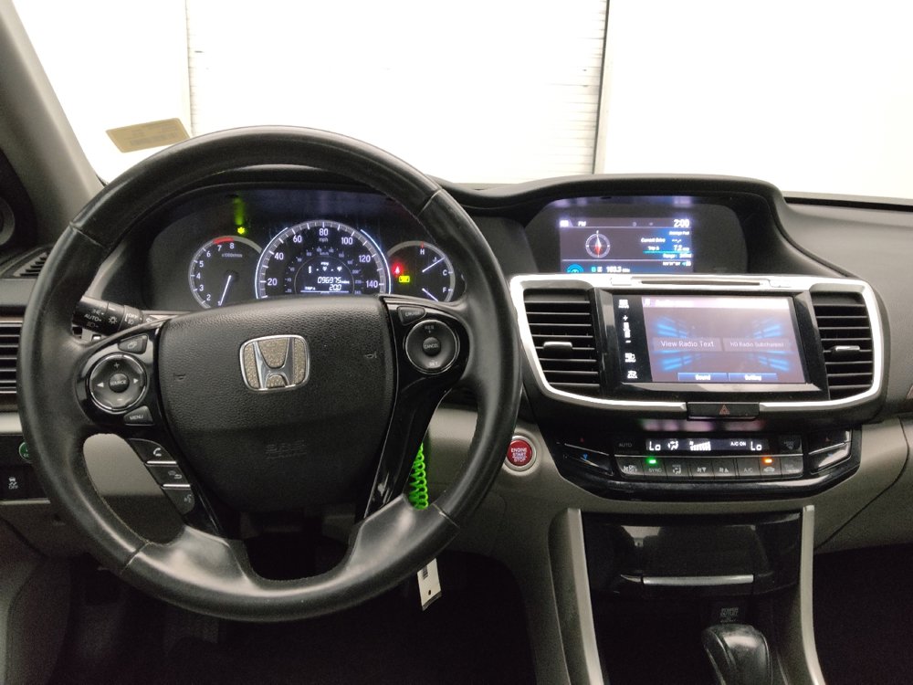 Used 2017 Honda Accord EX-L image 22