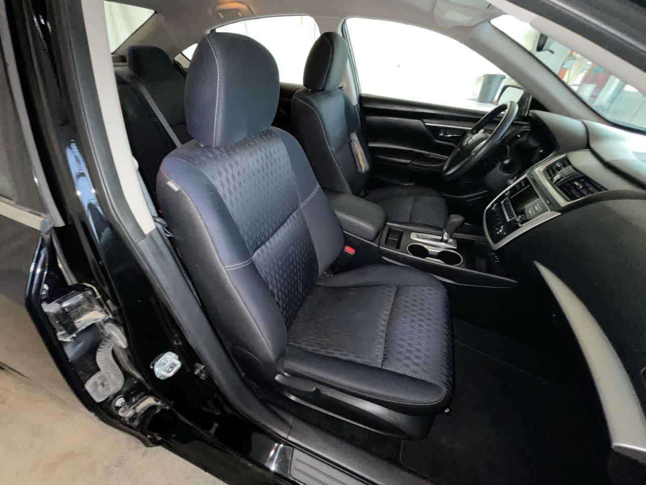 Used 2016 Nissan Altima 2.5 S w/ Power Driver Seat Package FWD image 23