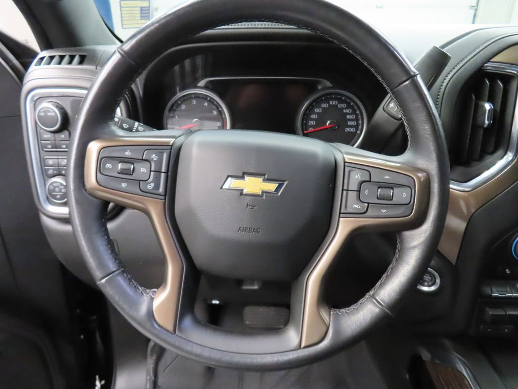 Used 2022 Chevrolet Silverado 1500 High Country w/ Technology Package image 48
