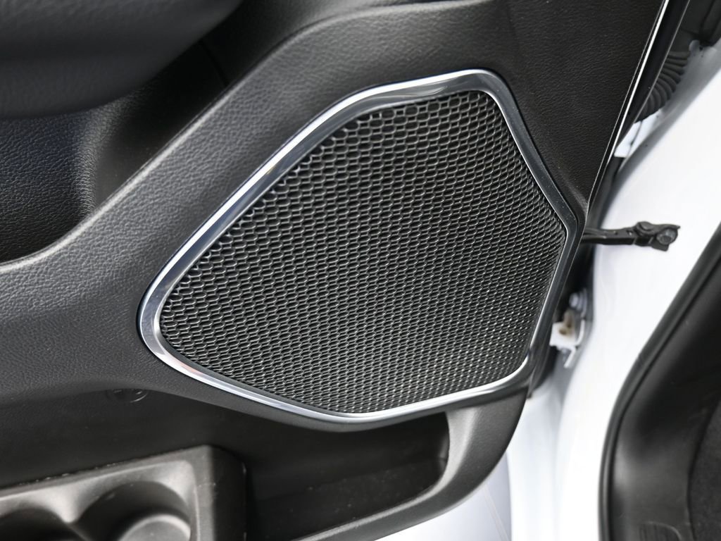 Used 2025 RAM 1500 Laramie image 14