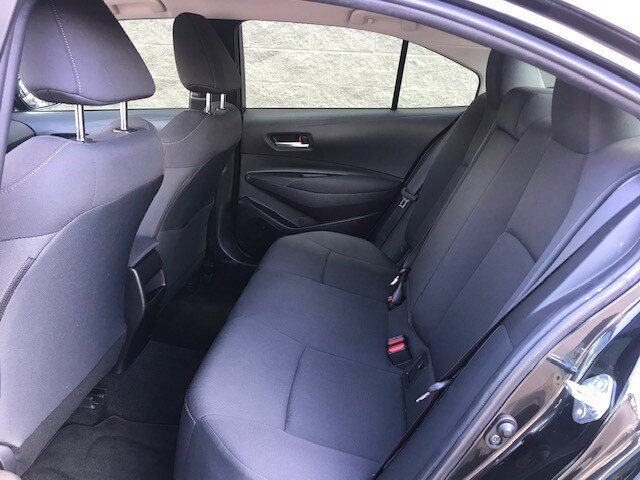 Used 2021 Toyota Corolla LE w/ LE Convenience Package FWD image 7