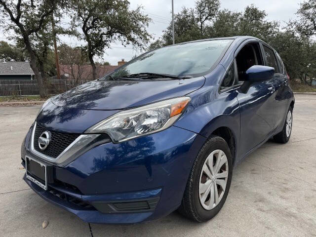 Used 2017 Nissan Versa Note SV image 2