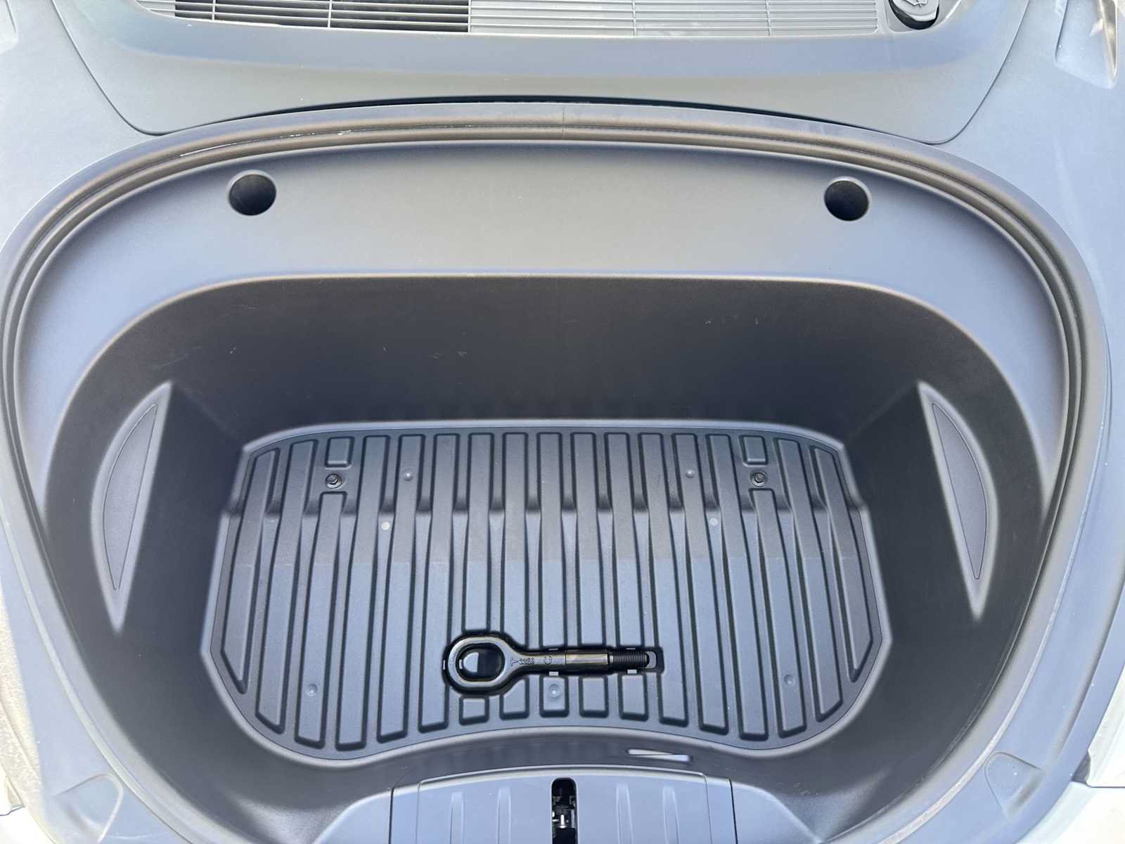 Used 2023 Tesla Model 3 Standard Range RWD image 13