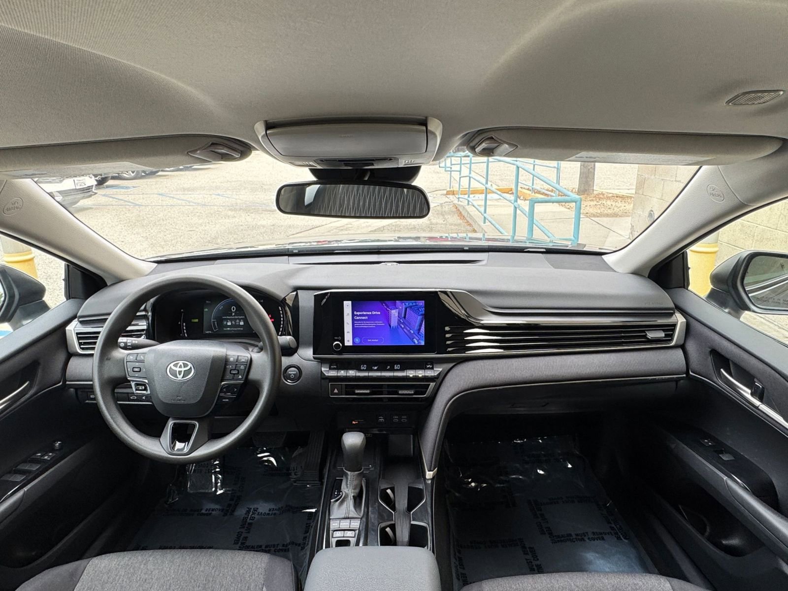 Used 2025 Toyota Camry LE FWD image 32