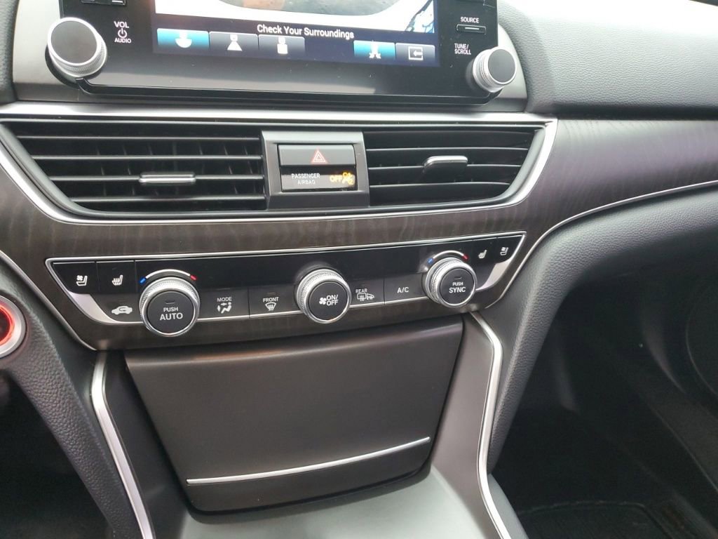 Used 2021 Honda Accord Touring image 21