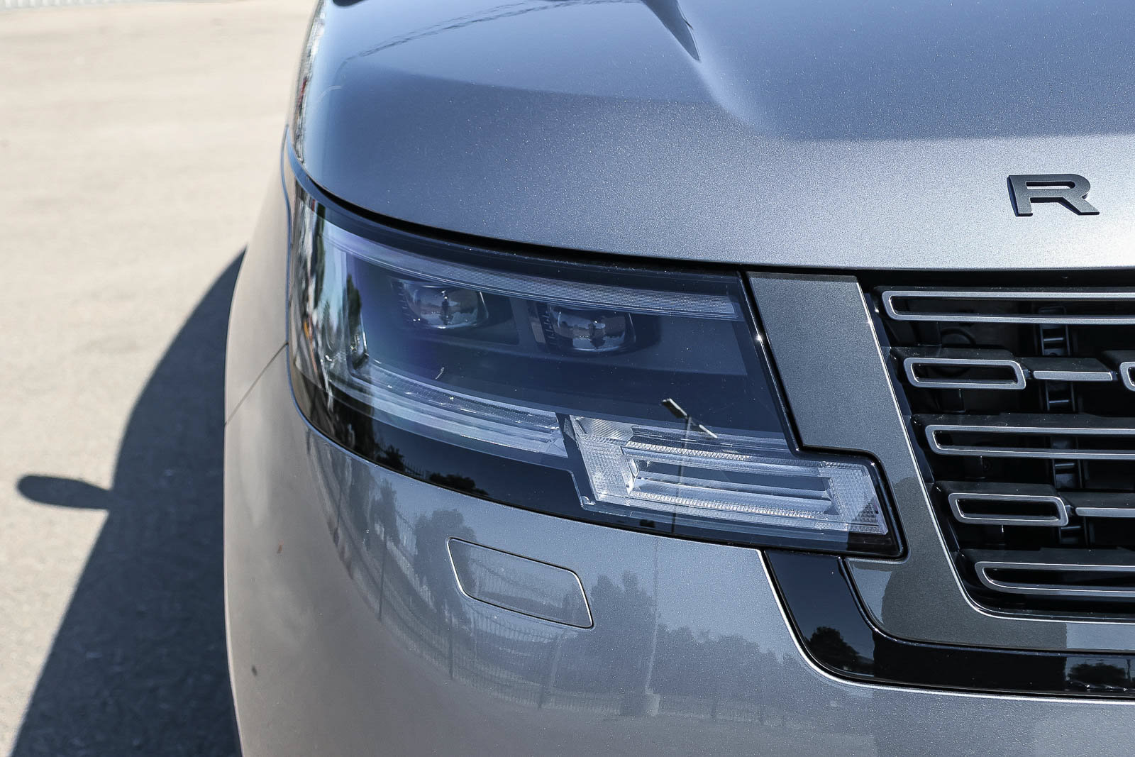 New 2026 Land Rover Range Rover SE AWD/4WD image 15