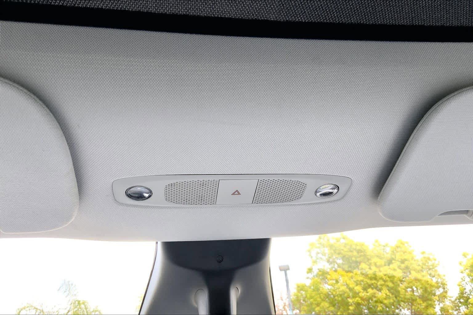 Used 2021 Tesla Model Y Long Range image 31