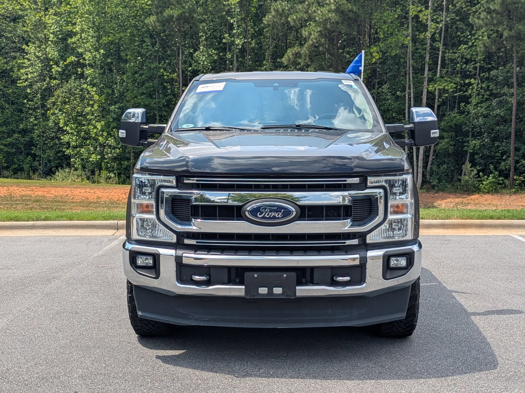 Certified 2020 Ford F350 XLT w/ XLT Premium Package AWD/4WD image 7