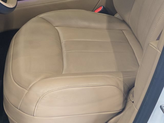 Certified 2025 Land Rover Range Rover SE AWD/4WD image 30