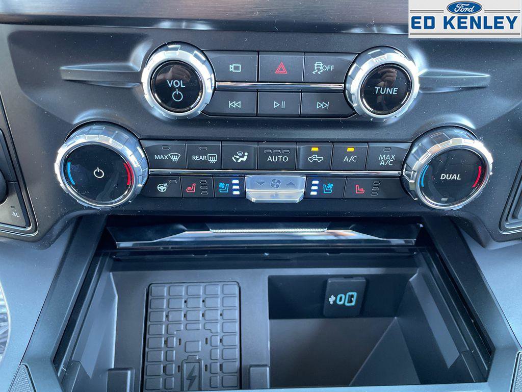 New 2026 Ford F350 Lariat image 16