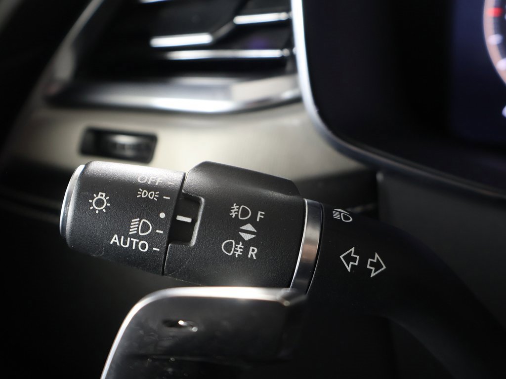 Used 2024 Jaguar F-PACE R-Dynamic S image 44