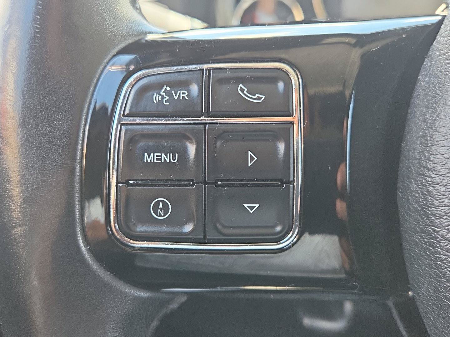 Used 2014 Jeep Wrangler Sahara AWD/4WD image 22