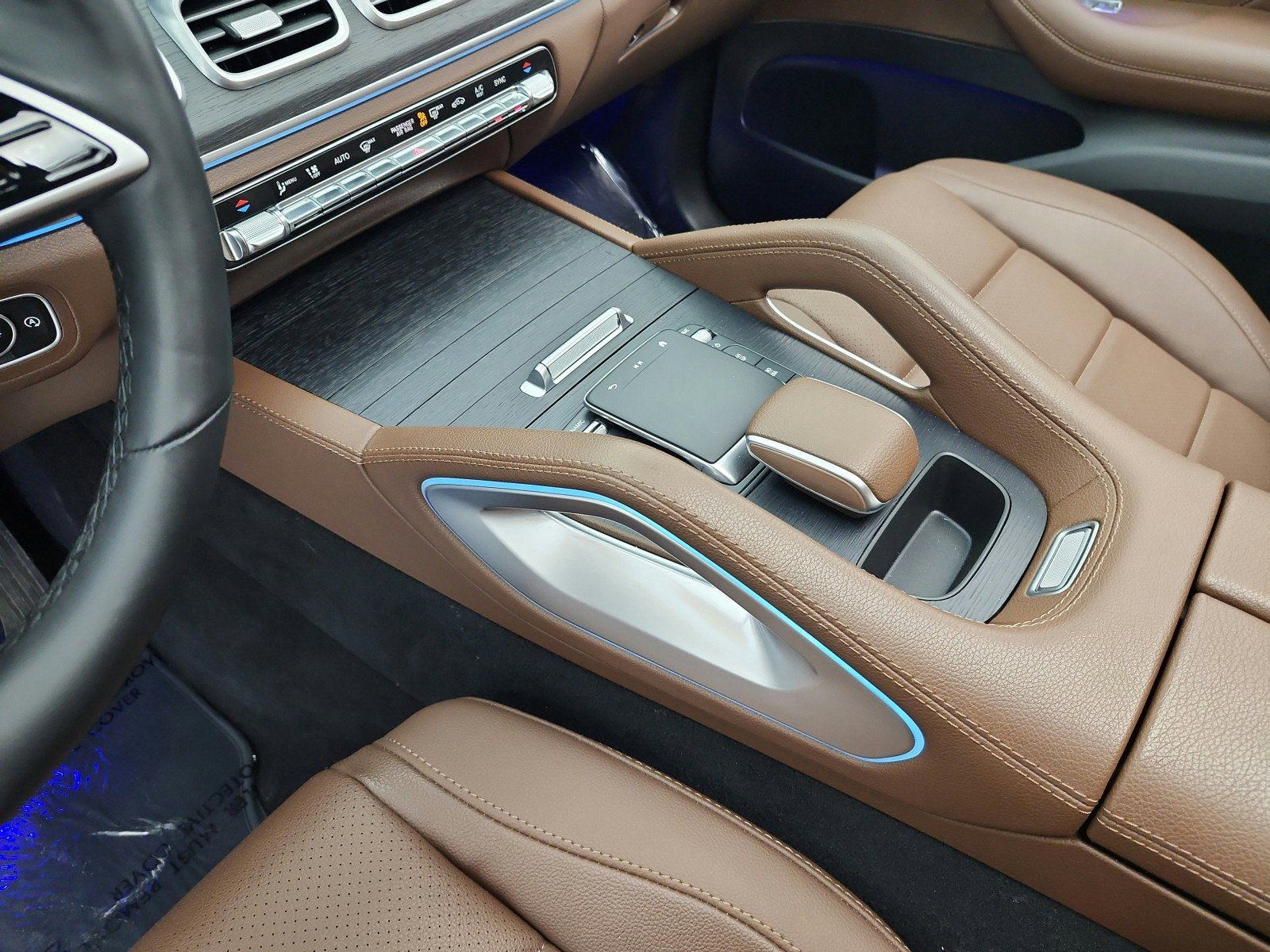 Certified 2024 Mercedes-Benz GLE 450 4MATIC image 11