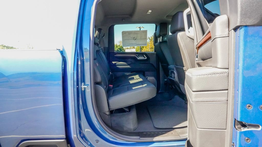 New 2026 GMC Sierra 2500 Denali w/ Denali Reserve Package image 16