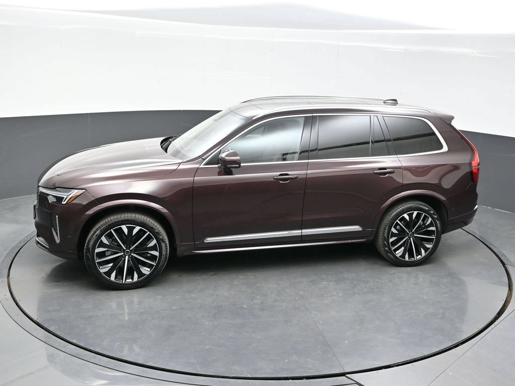 Used 2025 Volvo XC90 B5 Ultra AWD/4WD image 34
