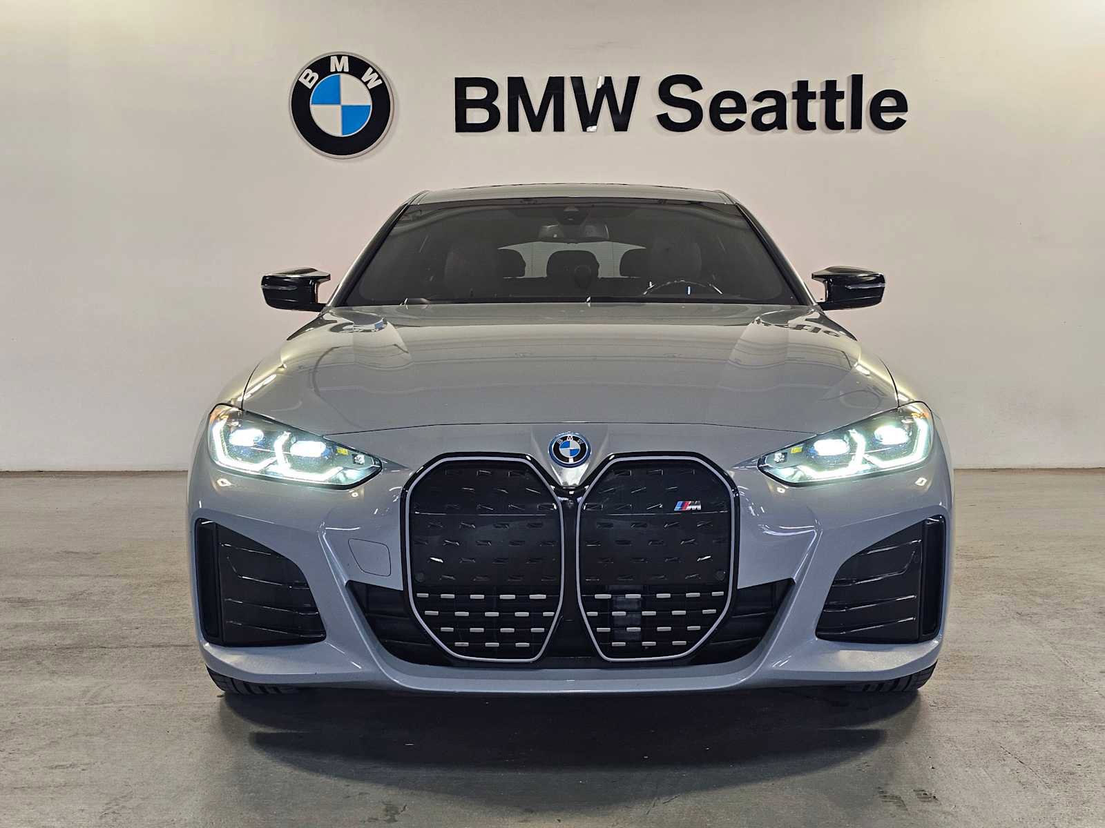 Used 2023 BMW i4 M50 w/ Premium Package image 6