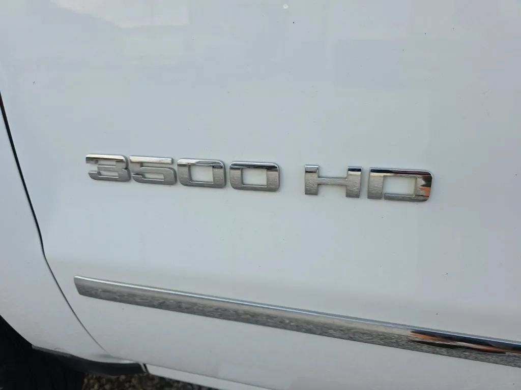 Used 2018 Chevrolet Silverado 3500 LTZ w/ Duramax Plus Package AWD/4WD image 8