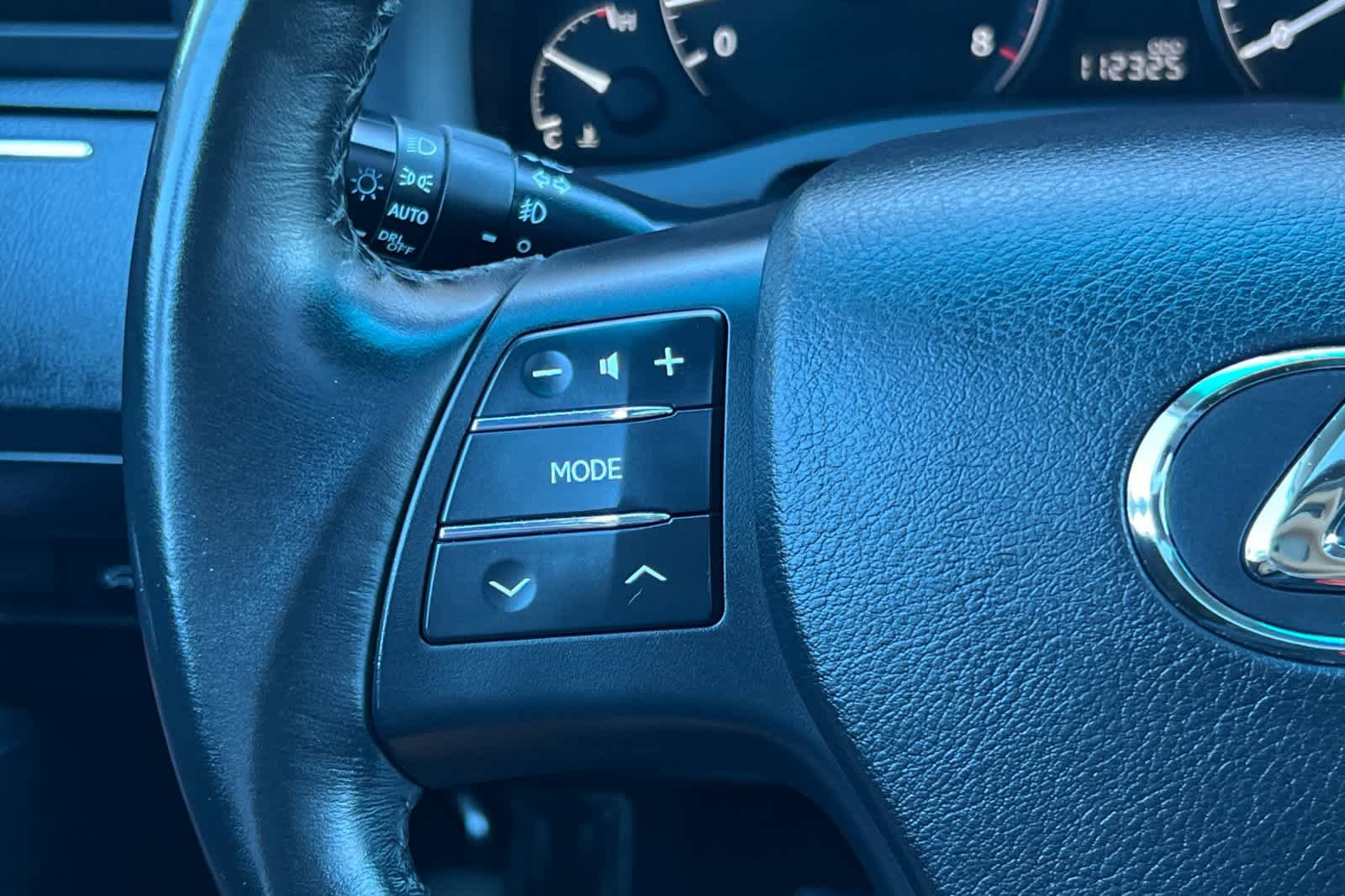 Used 2011 Lexus RX 350 AWD w/ Premium Pkg image 27