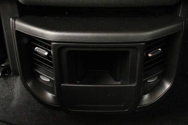 Used 2025 RAM 1500 Big Horn AWD/4WD image 31
