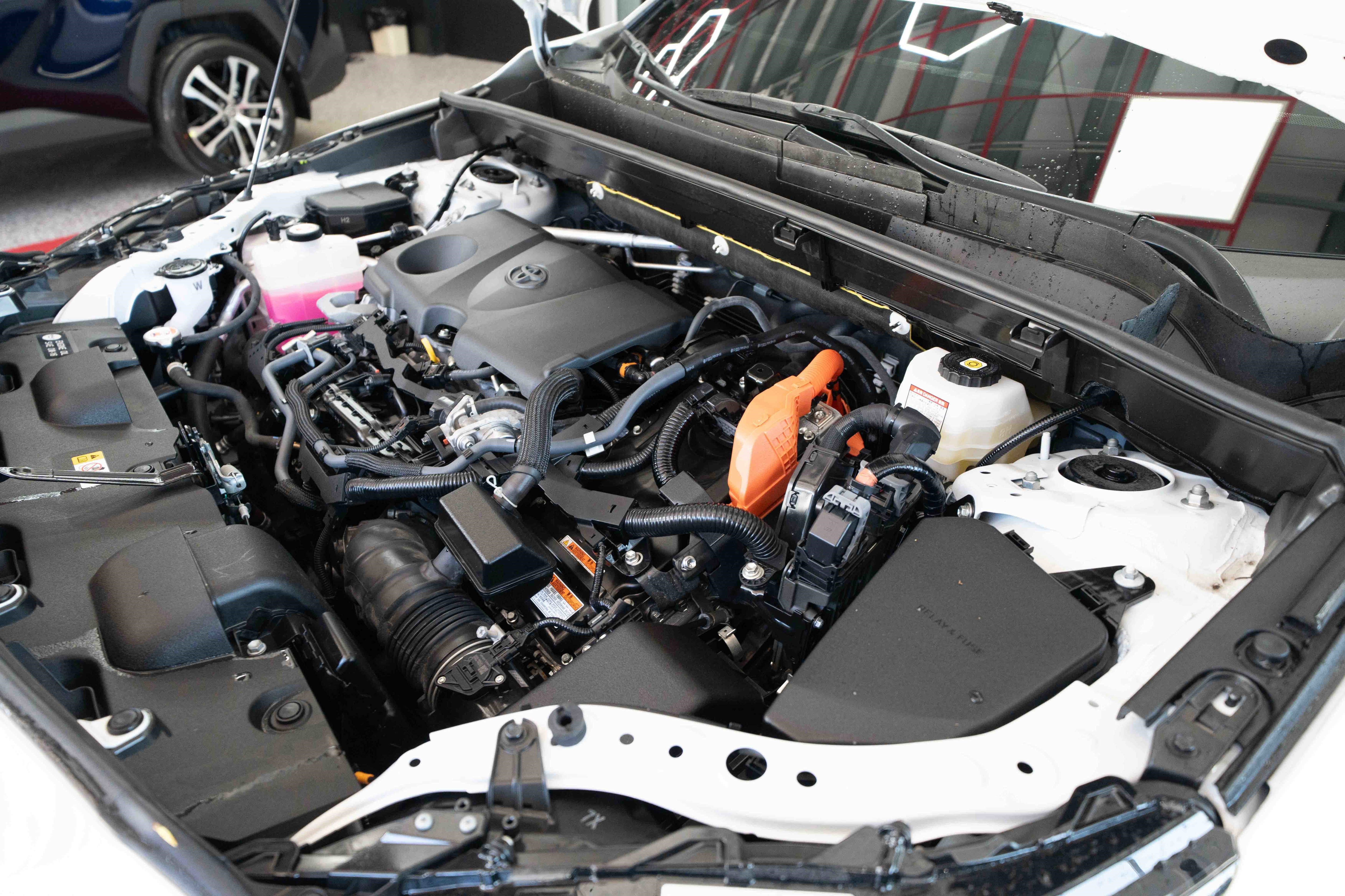 Used 2024 Toyota Venza XLE AWD/4WD image 34