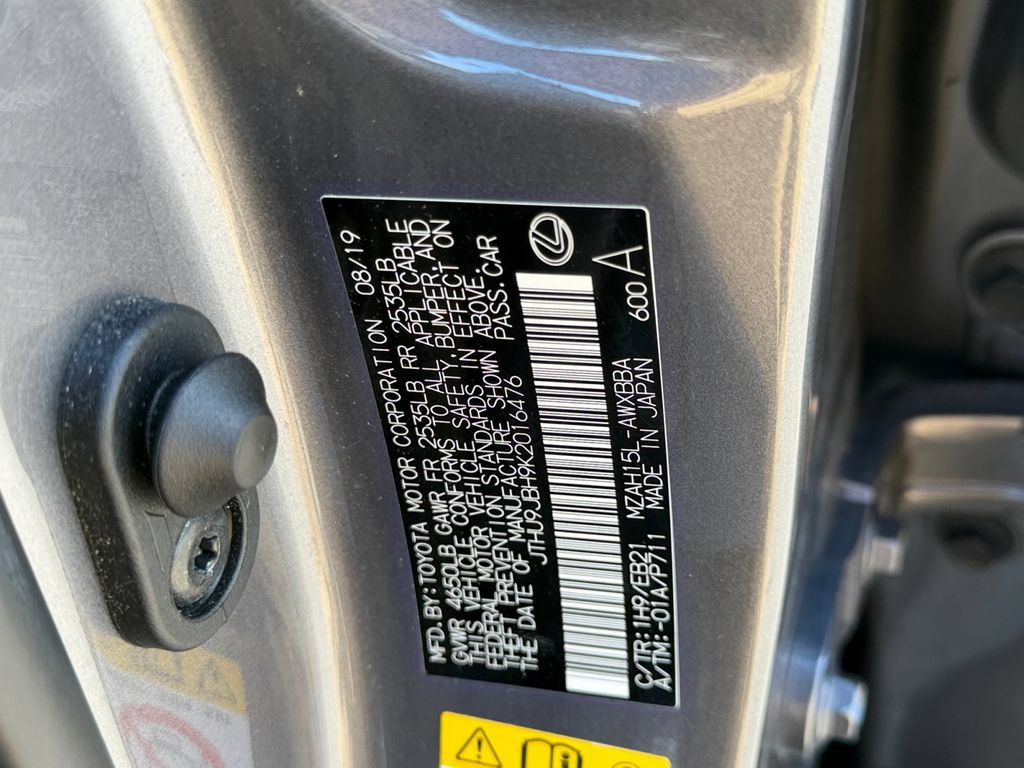 Used 2019 Lexus UX 250h F Sport w/ F Sport Premium Package AWD/4WD image 27