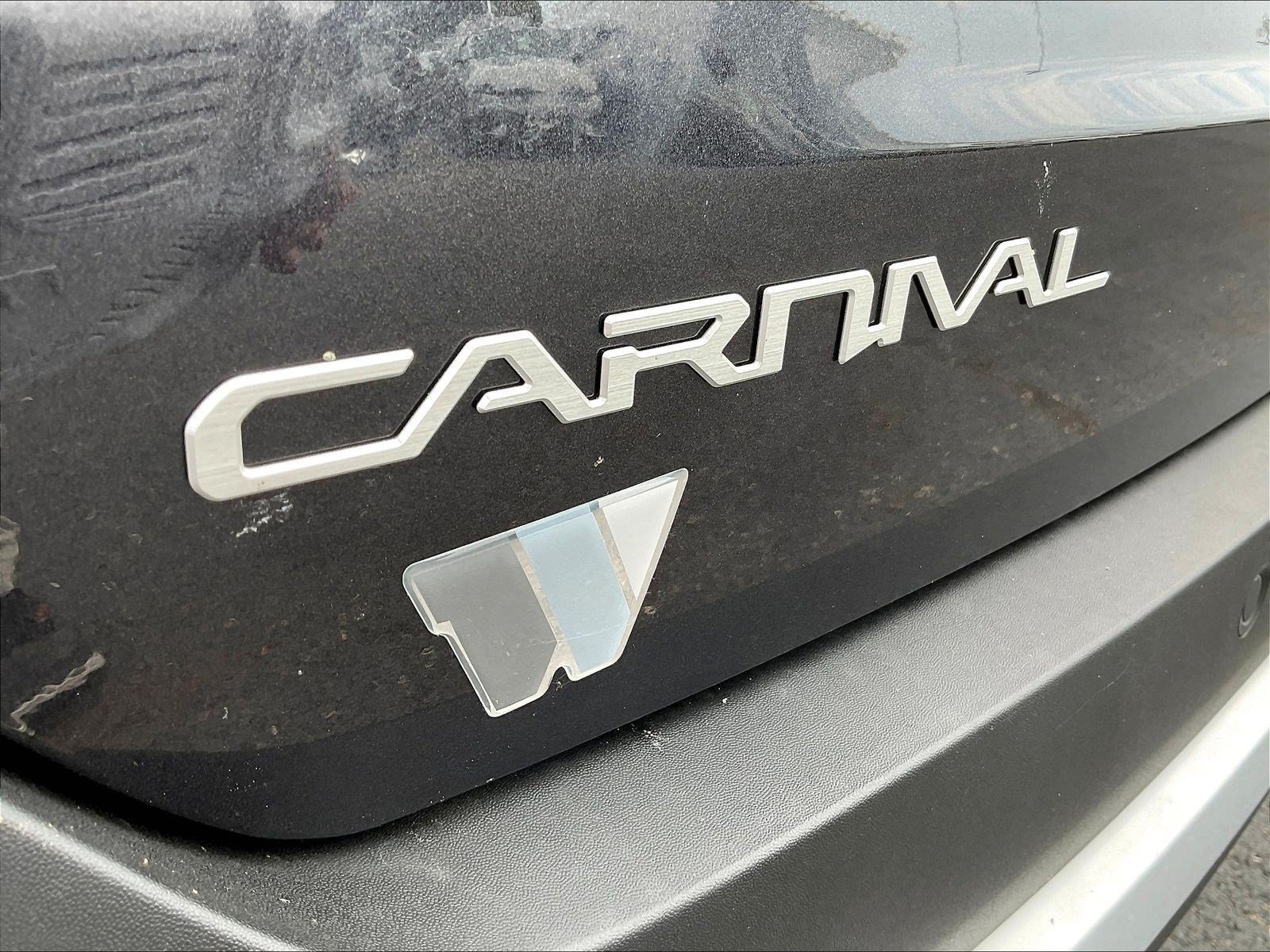 New 2027 Kia Carnival FWD image 14