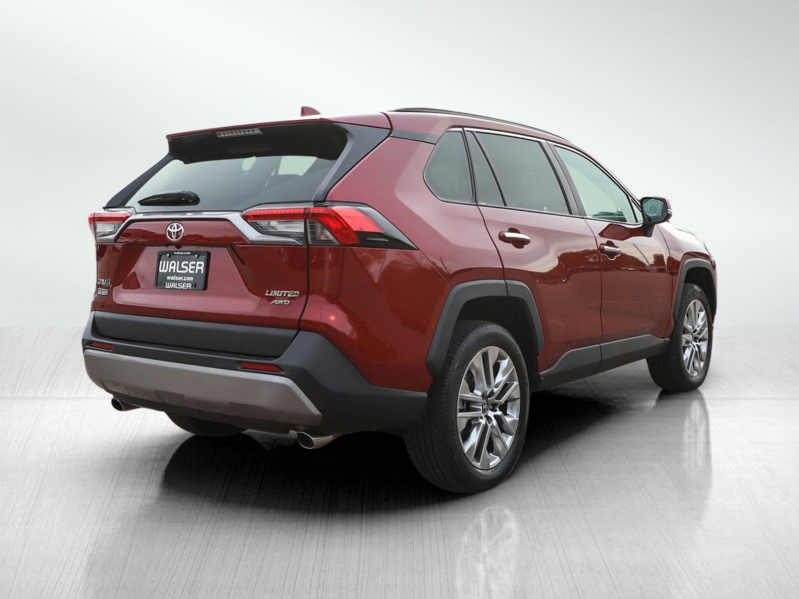 Used 2025 Toyota RAV4 Limited w/ Weather Package AWD/4WD image 5
