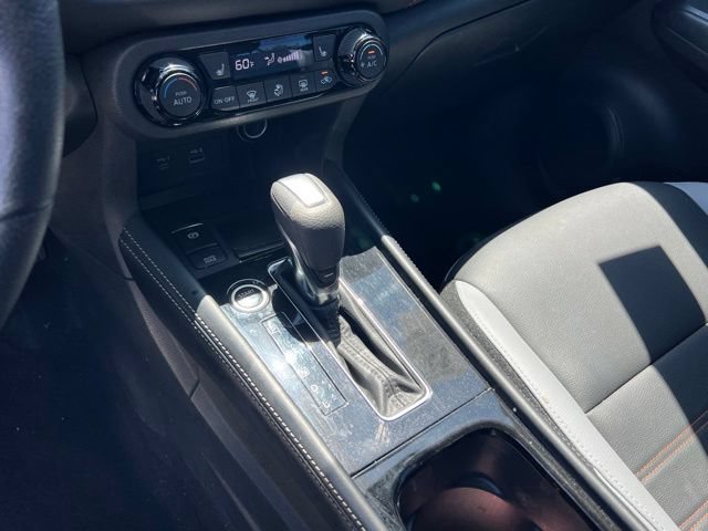 Used 2023 Nissan Kicks SR w/ SR Premium Package FWD image 18