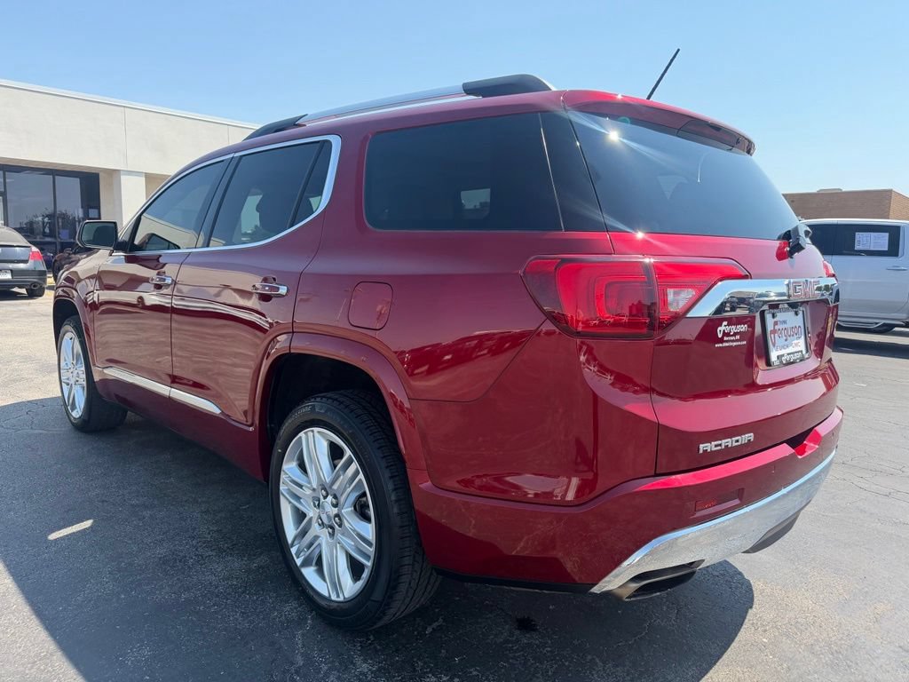 Used 2019 GMC Acadia Denali w/ Technology Package FWD image 15